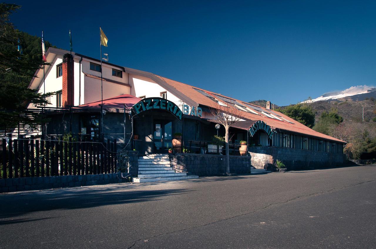 La Nuova Quercia Hotel Belpasso Kültér fotó